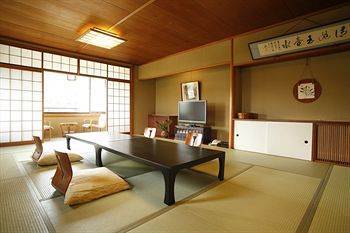 Choraku Ryokan Kōbe Exterior foto